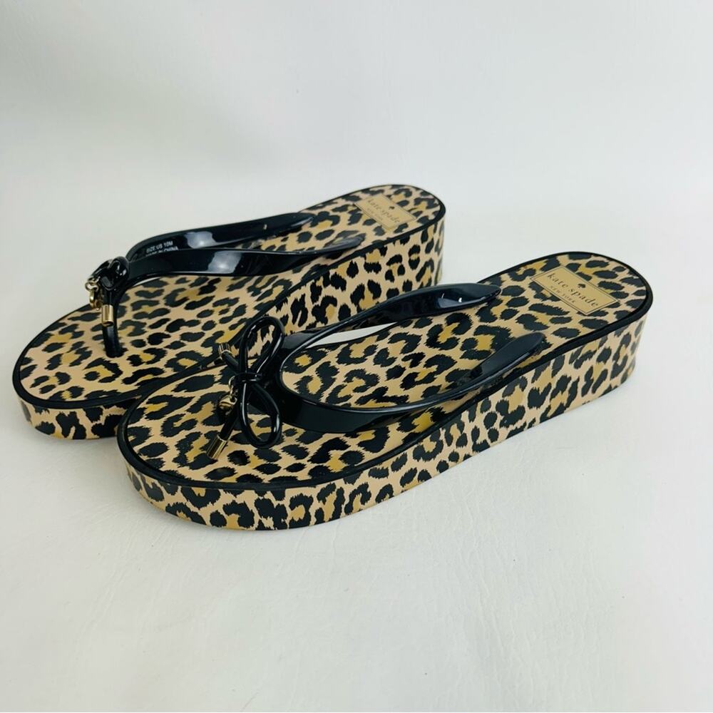Platform Flip Flop Sandals